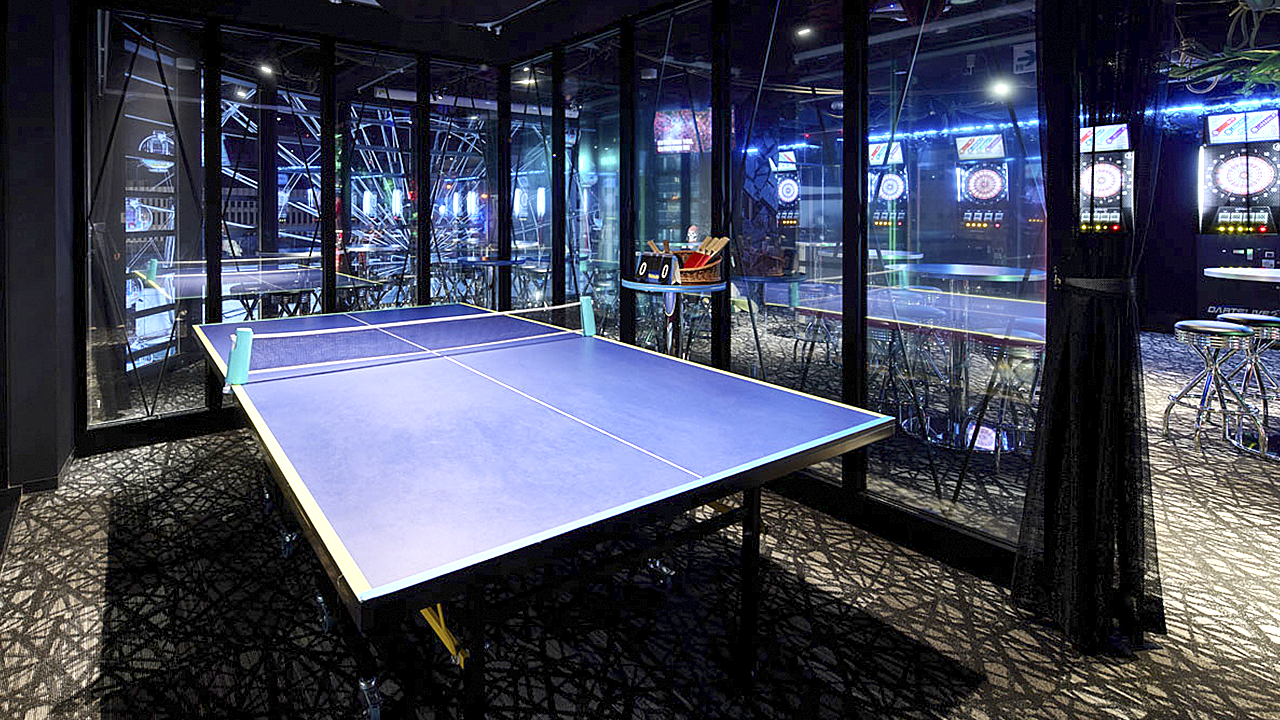 BeeRUSH 錦店 内観